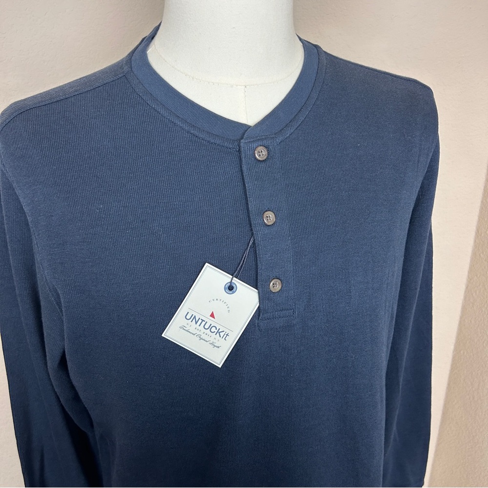 NWT Untuckit Vernoso Men’s Henley Sweatshirt | Size M - Picture 5 of 11